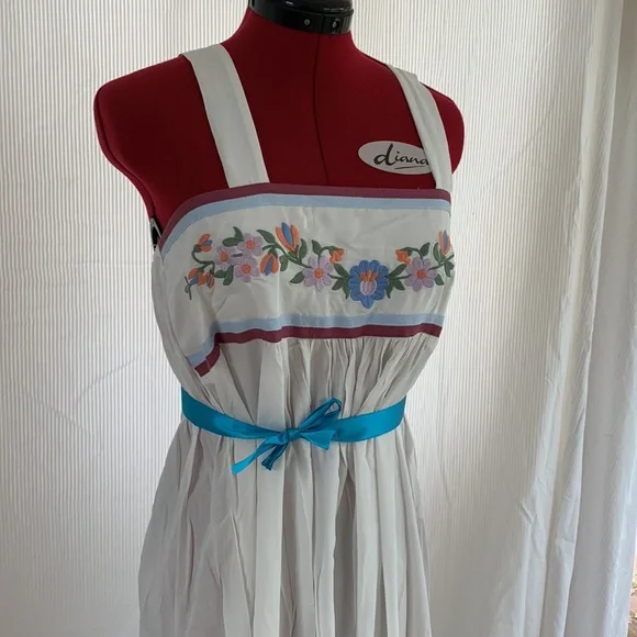 Embroidered cotton night dress BNWOT - Picture 6 of 6